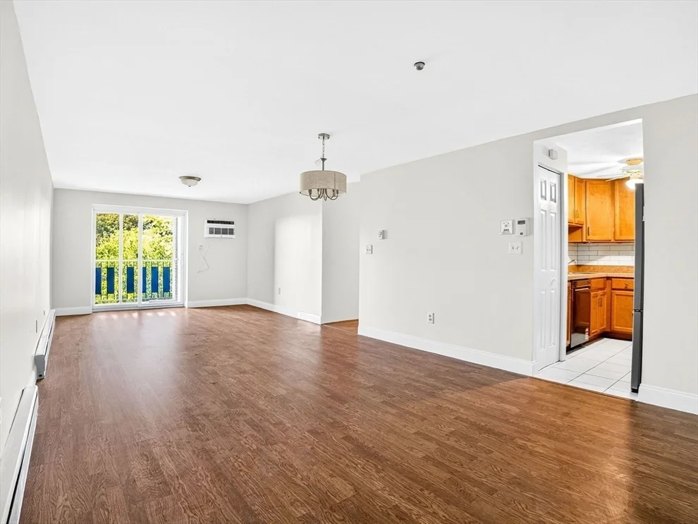 Unit for sale at 33 Lodgen Ct, Malden, MA 02148