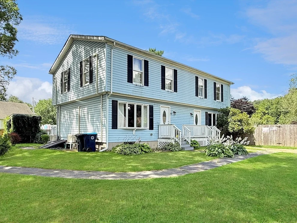 Unit for sale at 7 Hazel Ave, Shrewsbury, MA 01545