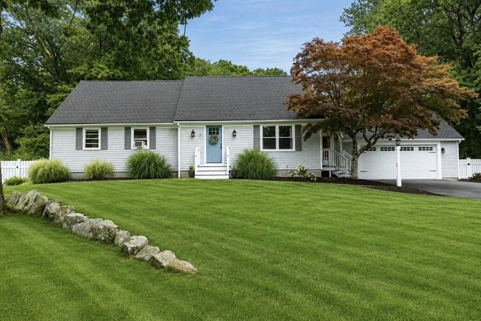 Unit for sale at 13 Old Powder House Rd, Lakeville, MA 02347