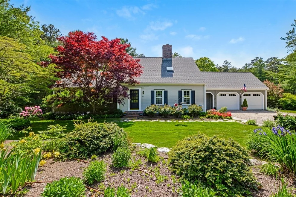 Unit for sale at 290 Cotuit Bay Dr, Barnstable, MA 02635