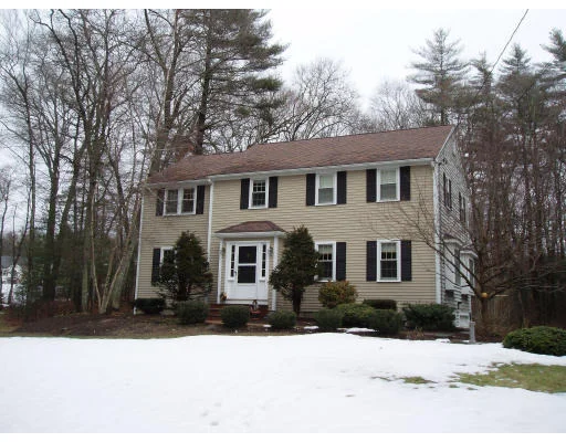 Unit for sale at 60 Parker St, Norwell, MA 02061