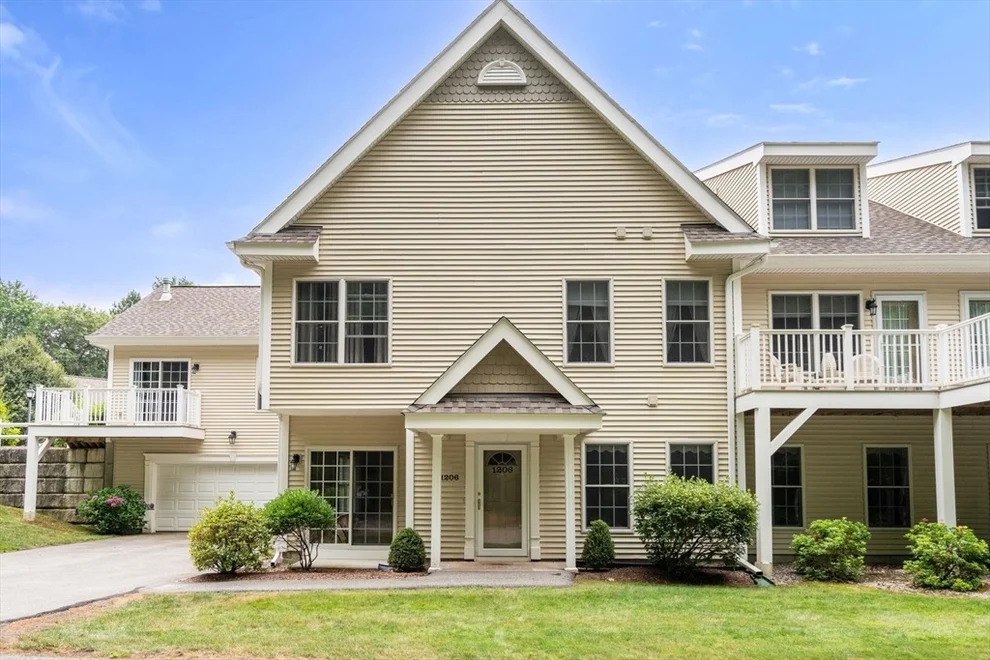 Unit for sale at 1206 Alyssa, Groveland, MA 01834
