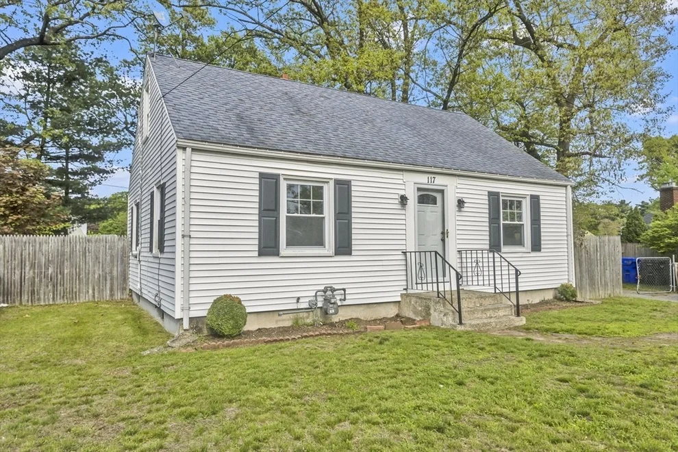 Unit for sale at 117 Spear Rd, Springfield, MA 01119