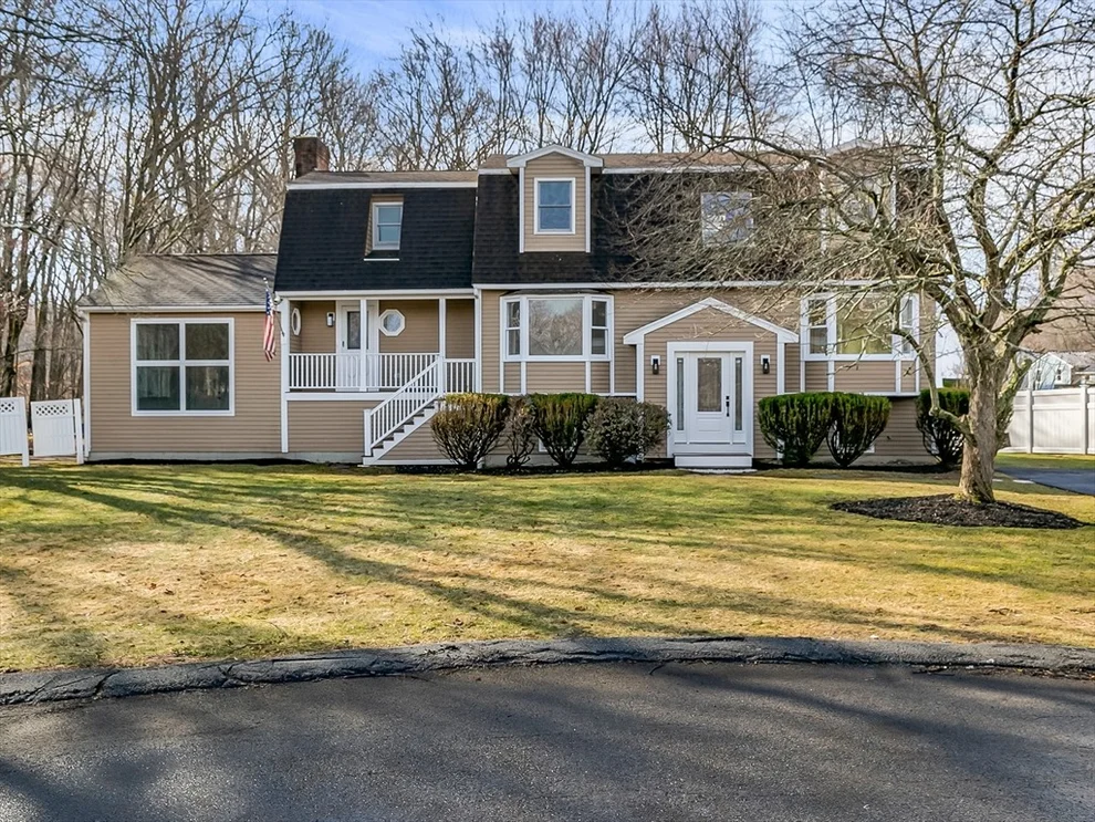 Unit for sale at 3 Balfour Ct, Haverhill, MA 01835
