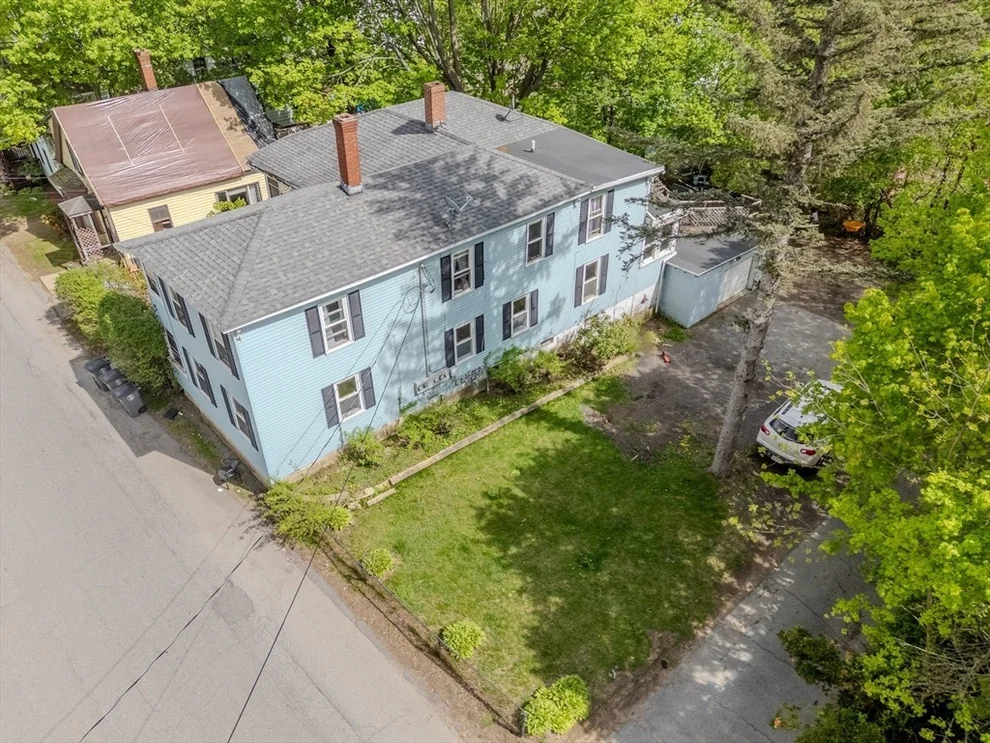 Unit for sale at 38 Baker St, Gardner, MA 01440