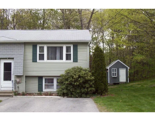 Unit for sale at 22R Derryfield Road, Derry, NH 03038