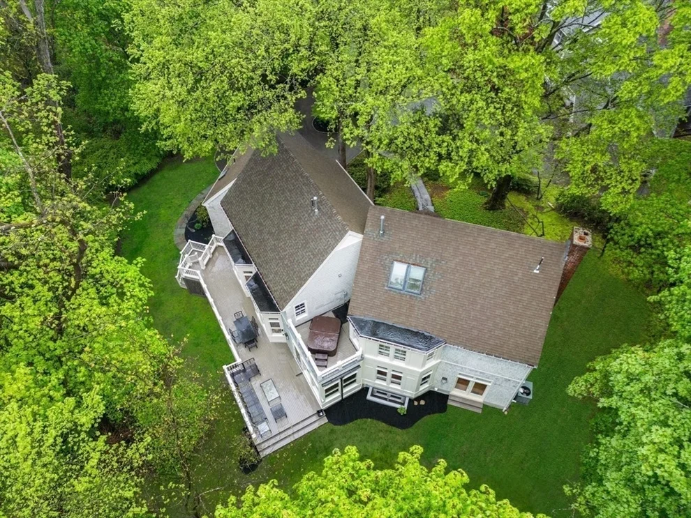 Unit for sale at 49 Buswell Pk, Newton, MA 02458