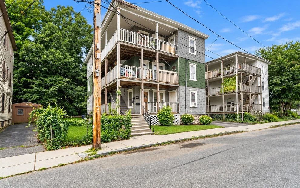 Unit for sale at 27 Henry, Southbridge, MA 01550
