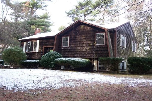 Unit for sale at 34 Kings Pond Plain Rd, Plymouth, MA 02360