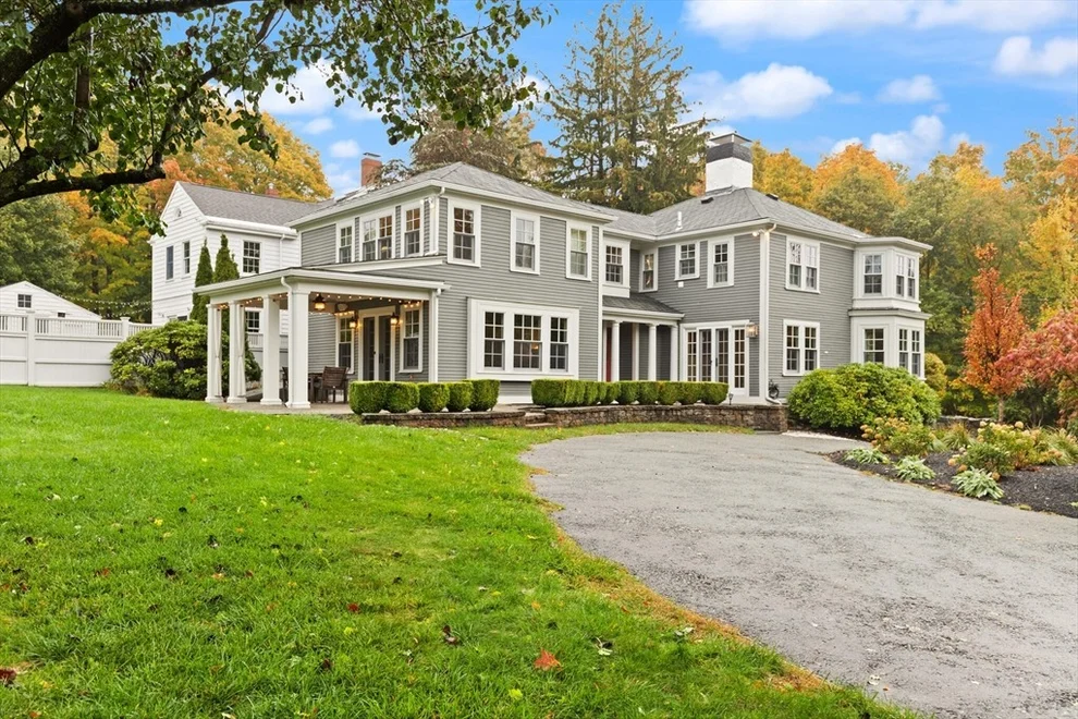 Unit for sale at 407 Highland St, Milton, MA 02186