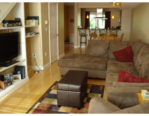 Unit for sale at 27 St. James Avenue, Norwood, MA 02062