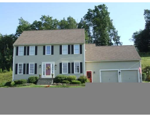 Unit for sale at 19 Brentwood Dr, Shrewsbury, MA 01545