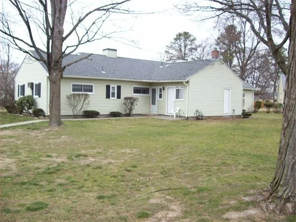 Unit for sale at 22 Pheasant Way, Chicopee, MA 01022