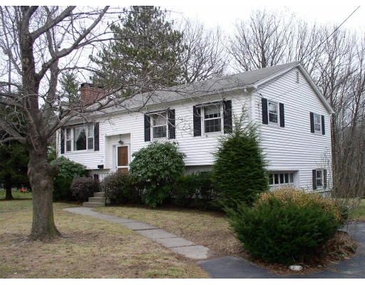 Unit for sale at 6 Westchester Drive, Auburn, MA 01501