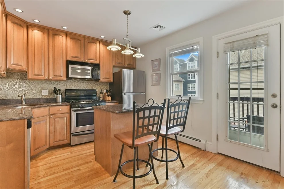 Unit for sale at 140-142 W 7th St, Boston, MA 02127