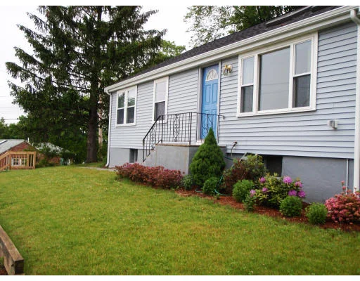 Unit for sale at 235 Pine Hill Cir, Waltham, MA 02451