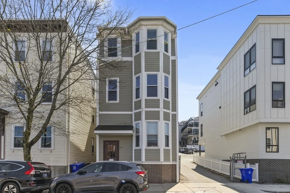 Unit for sale at 419 E 3rd St, Boston, MA 02127