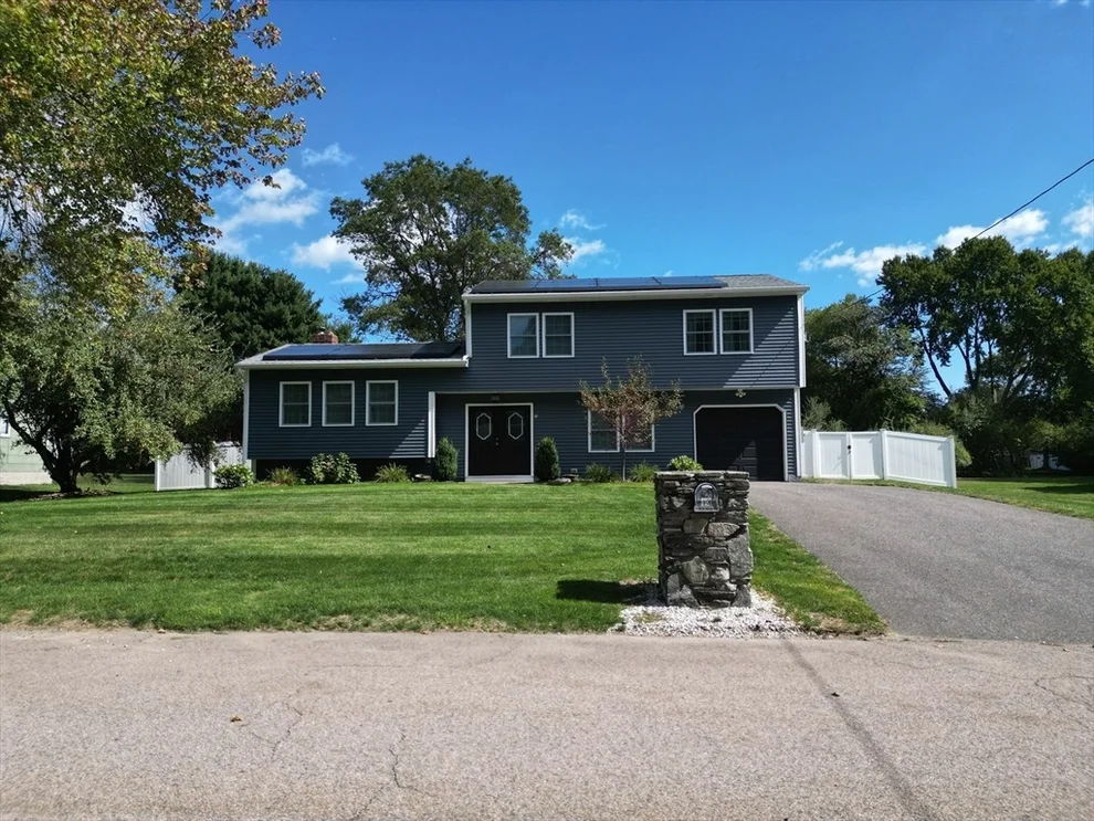 Unit for sale at 13 Temi Rd, Holliston, MA 01746