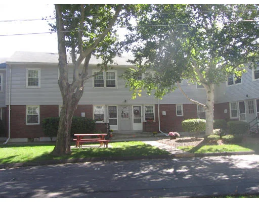 Unit for sale at 80 Brush Hill, West Springfield, MA 01089