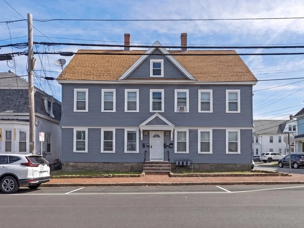 Unit for sale at 94 Main St, North Andover, MA 01845