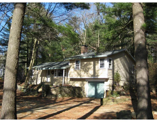 Unit for sale at 528 Center St, Pembroke, MA 02359