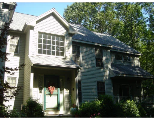 Unit for sale at 16 Timber Ledge Dr, Holliston, MA 01746