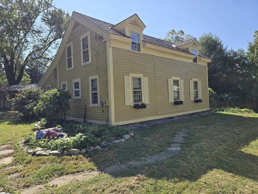 Unit for sale at 105 Church St, Ware, MA 01082