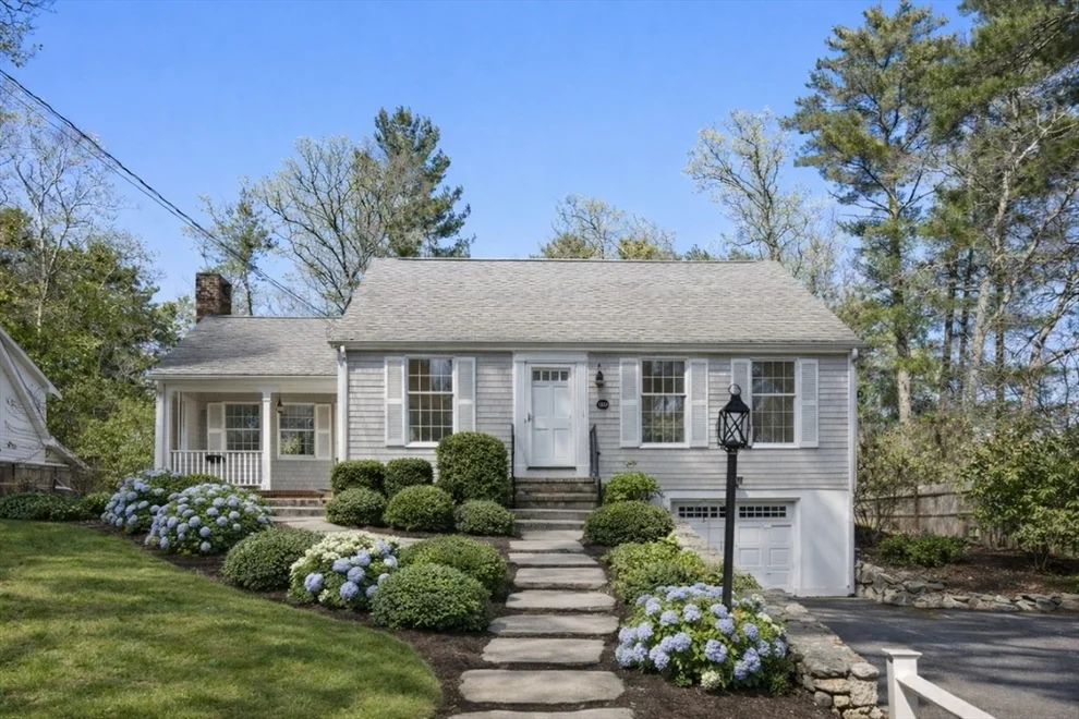 Unit for sale at 492 Delano Rd, Marion, MA 02738