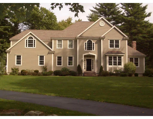Unit for sale at 28 Annie Moore Rd, Bolton, MA 01740