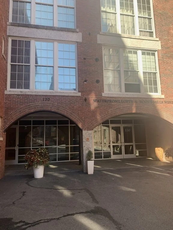 Unit for sale at 130 John St, Lowell, MA 01852