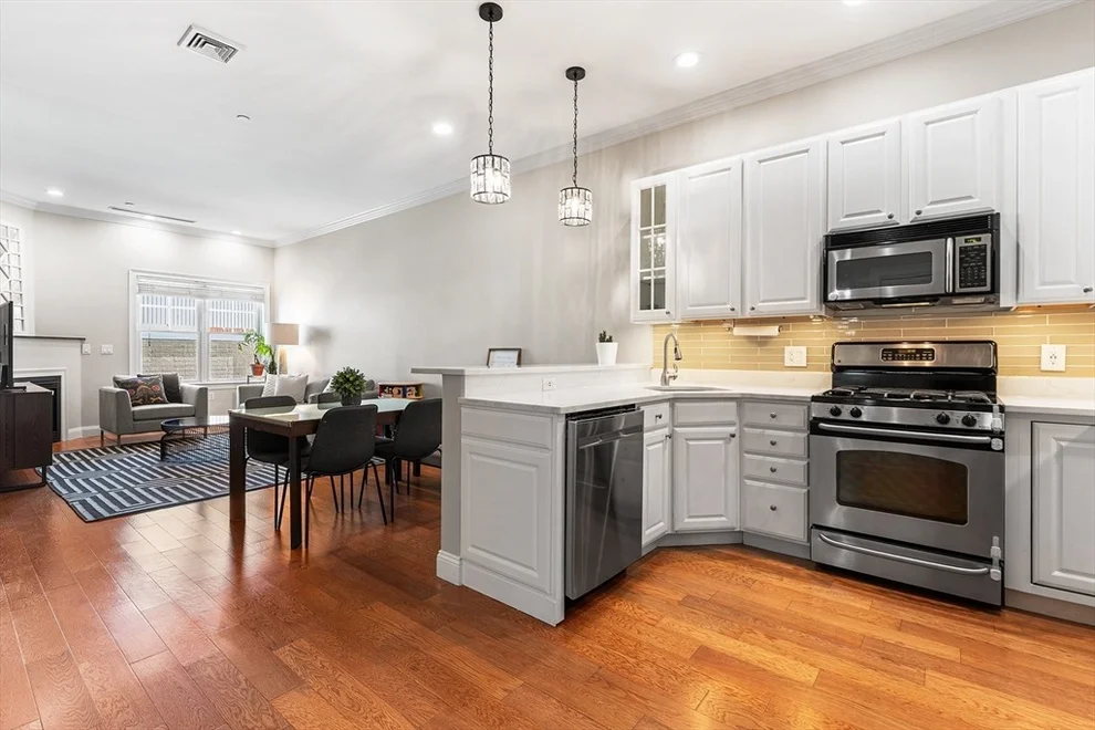 Unit for sale at 655 E 2nd, Boston, MA 02127