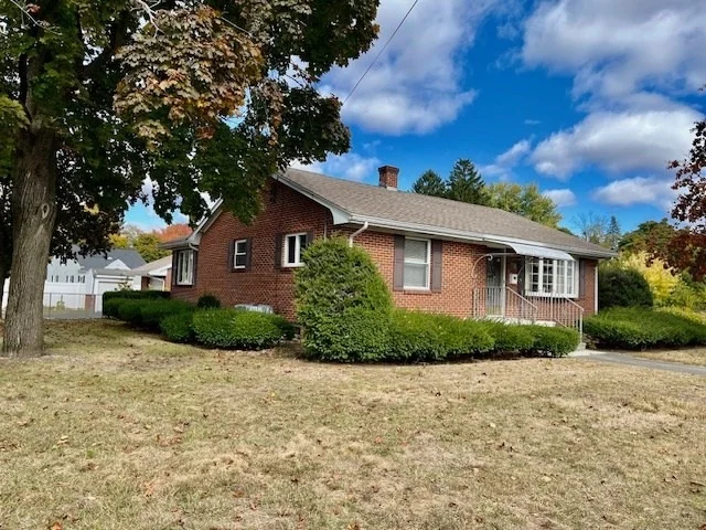 Unit for sale at 566 Mckinstry Ave, Chicopee, MA 01020