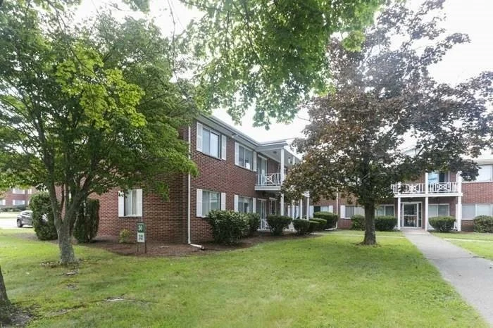 Unit for sale at 32 Bayberry Dr, Sharon, MA 02067
