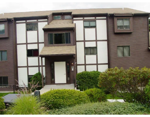 Unit for sale at 65 Highwood Drive, Franklin, MA 02038