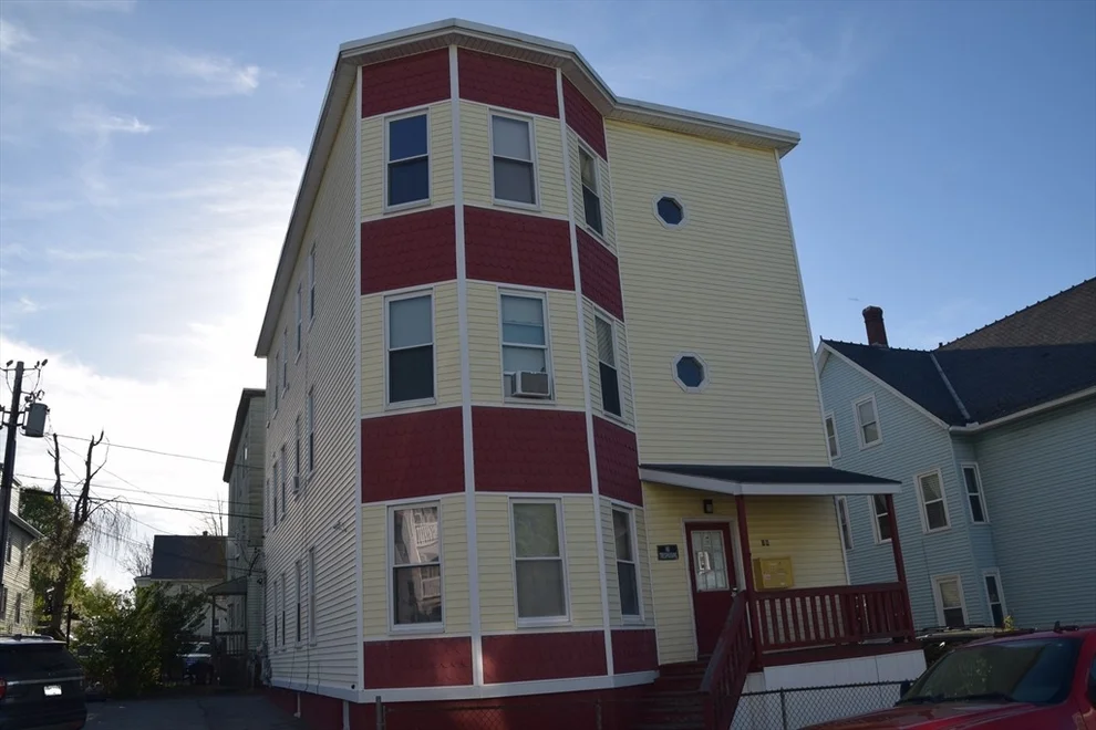Unit for sale at 14 Mendon St, Worcester, MA 01604
