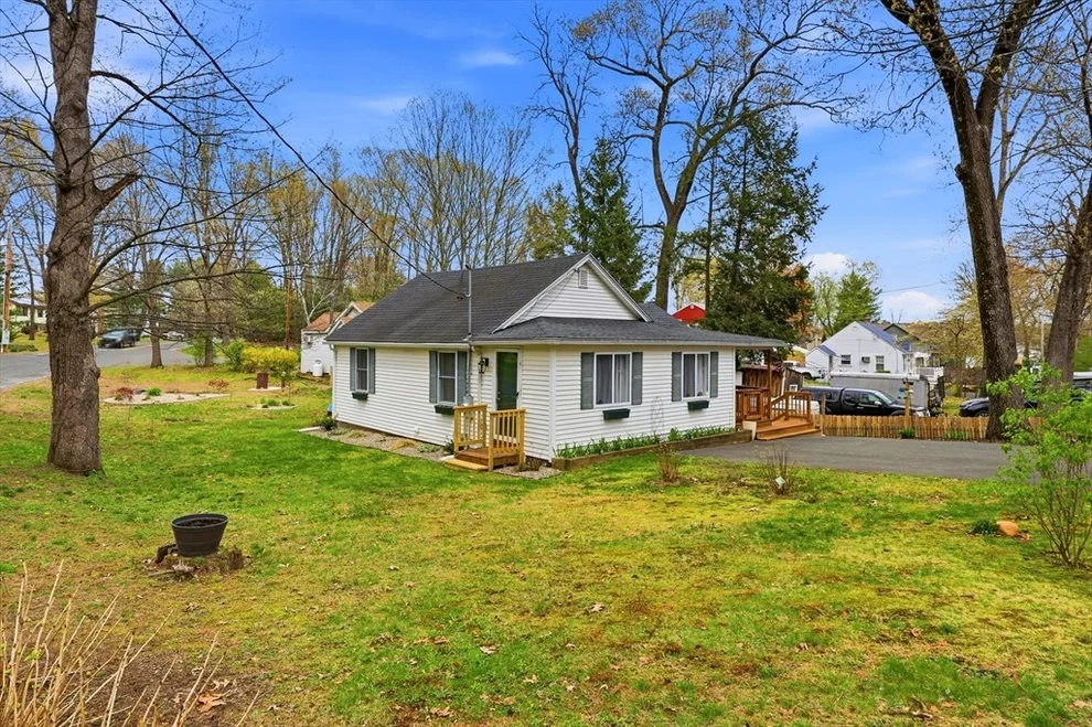 Unit for sale at 1 Echo Rd, Southwick, MA 01077