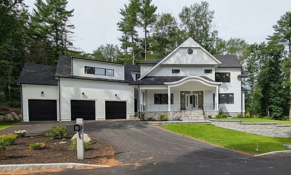 Unit for sale at 10 Union Lane, Canton, MA 02021