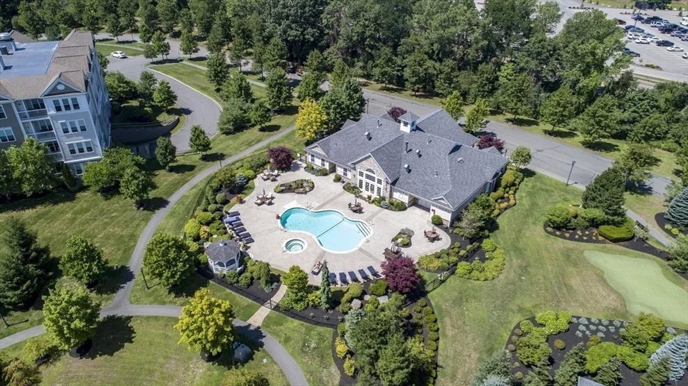Unit for sale at 426 John Mahar Hwy, Braintree, MA 02184