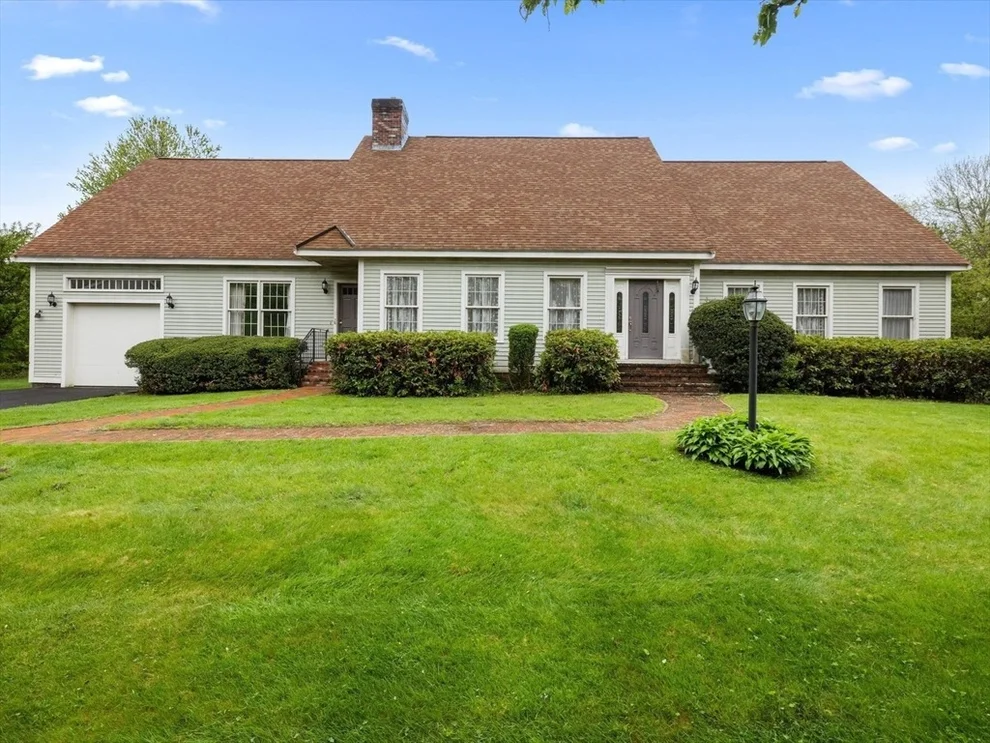 Unit for sale at 49 South Street, Grafton, MA 01519