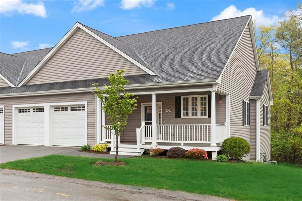 Unit for sale at 408 Village Ln, Bellingham, MA 02019