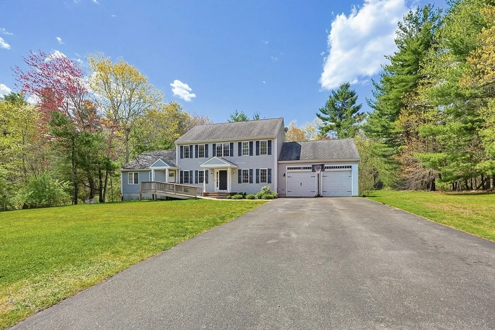 Unit for sale at 3 Pasture Lane, Halifax, MA 02338