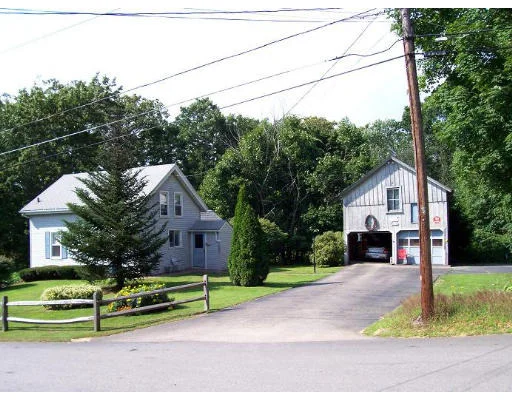 Unit for sale at 7 Bradshaw St, North Brookfield, MA 01535