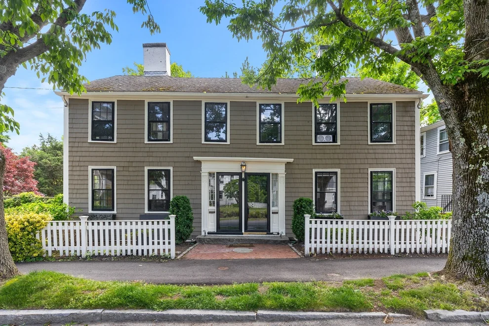 Unit for sale at 210-212 North St, Hingham, MA 02043