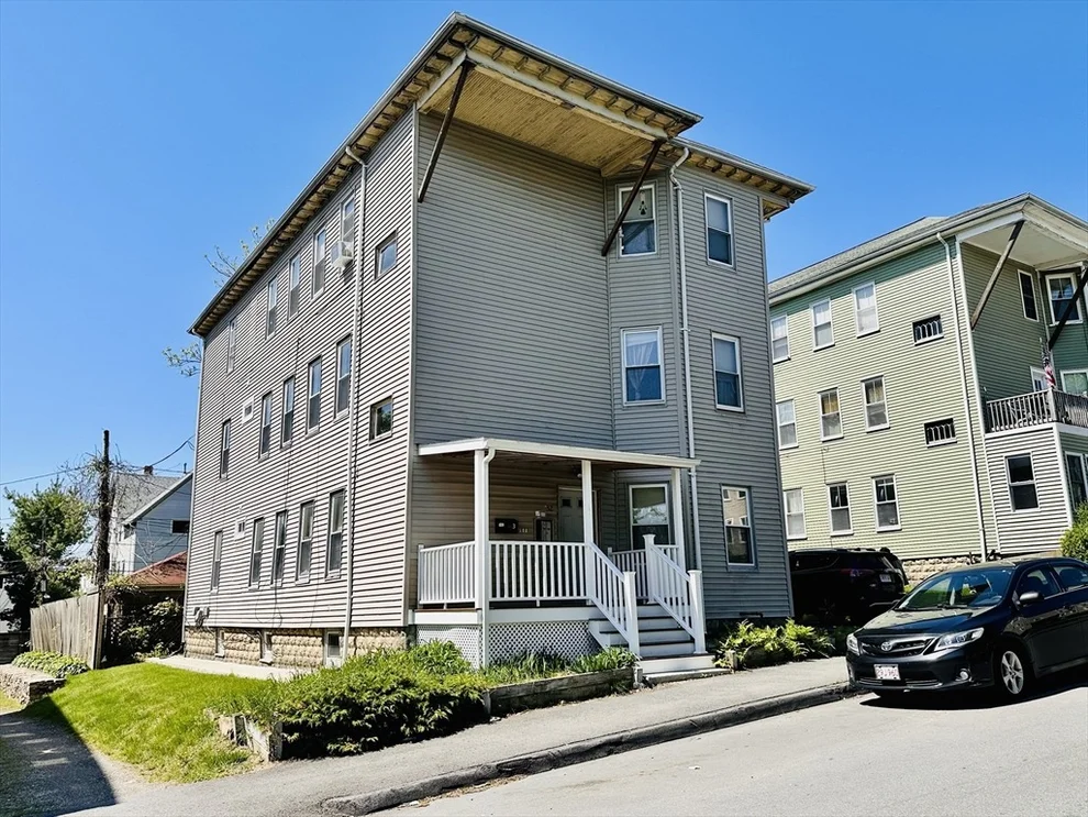 Unit for sale at 32 Ames St, Worcester, MA 01604