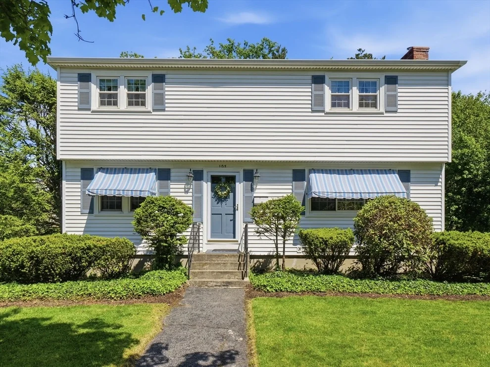 Unit for sale at 103 Francis Ave., Shrewsbury, MA 01545