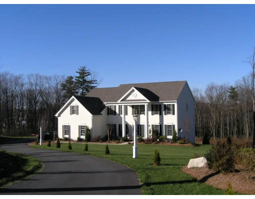 Unit for sale at 46 Greenwood Road, Hopkinton, MA 01748