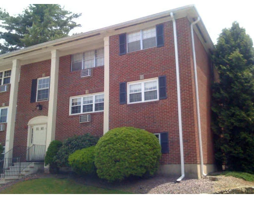 Unit for sale at 29 Arlington Road, Woburn, MA 01801