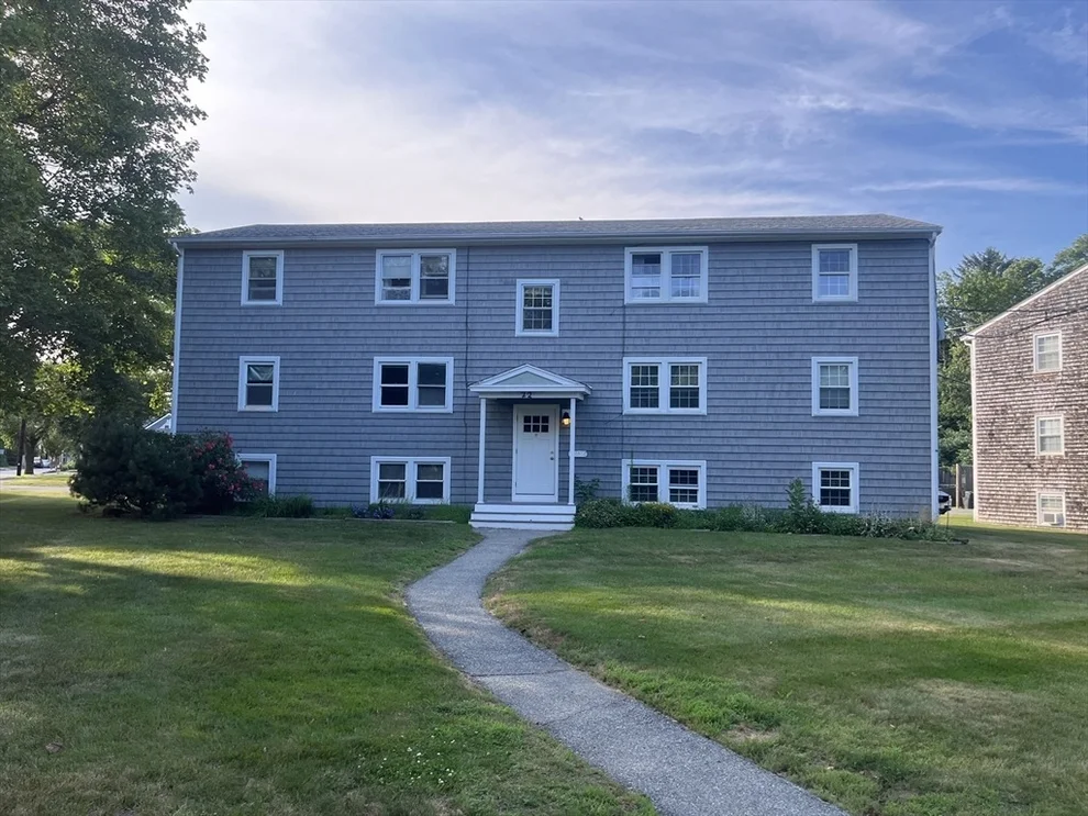 Unit for sale at 22 Beacon Ave, Newburyport, MA 01950