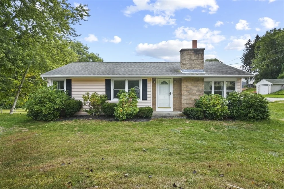 Unit for sale at 34 Rockland Road, Auburn, MA 01501