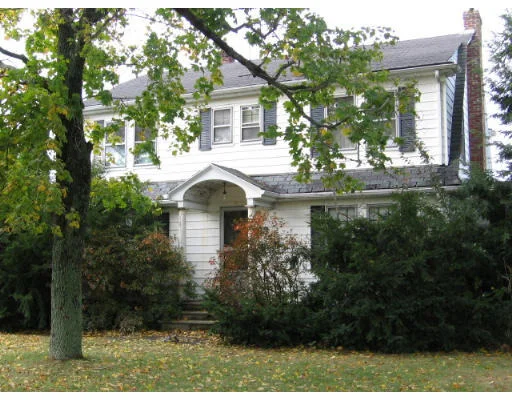 Unit for sale at 63 West Hartford Ave, Uxbridge, MA 01569